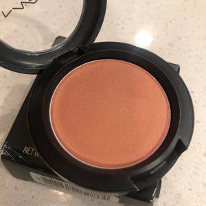 MAC Cream Colour Base Multi Usages-Improper Copper